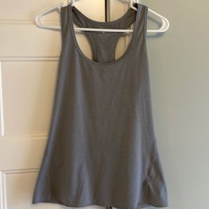 Athleta S gray tank, A-lined w/ back criss-cross opening EUC moisture wicking